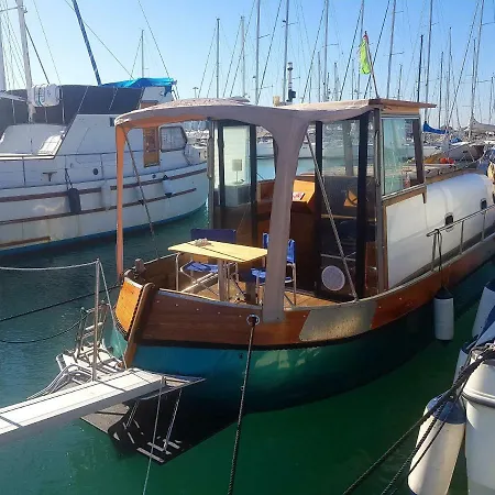 Båthotell Boat&breakfast New York C Bari